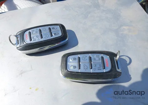 2018 Chrysler Pacifica Limited from USA, damaged, VIN 2C4RC1GG4JR263543